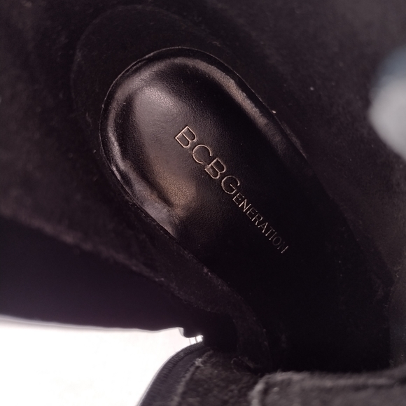 BCBG ENERATION Combat Booties - Picture 7 of 14